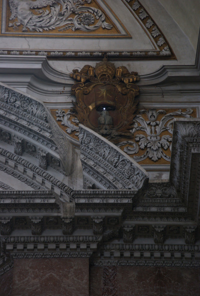 Linea Clementina w rzymskim kościele Santa Maria degli Angeli e dei Martiri jest przyrządem do precyzyjnego wyznaczania astronomicznych pór roku. 

Zbliżenie na fragment. 